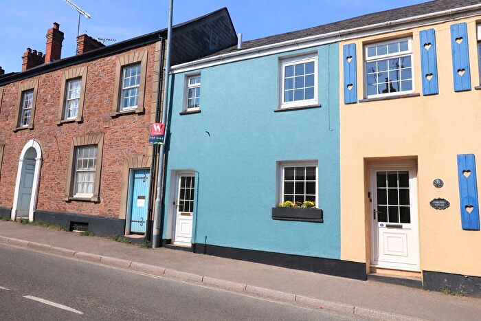2 Bedroom Property For Sale In Church Street, Wiveliscombe, Taunton, Somerset, TA4