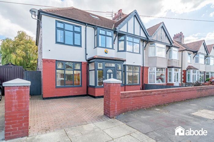 7 Bedroom Semi-Detached House For Sale In Rosemoor Drive, Liverpool, L23
