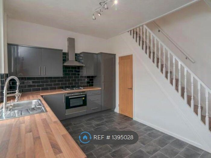 3 Bedroom Terraced House To Rent In Kenyon Road, Bradley Fold, Bolton, BL2