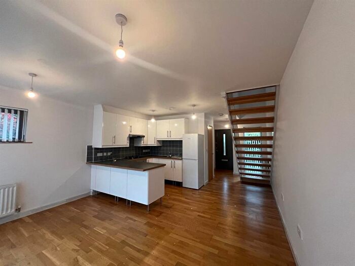 2 Bedroom Terraced House To Rent In Acacia Road, Gateshead, NE10