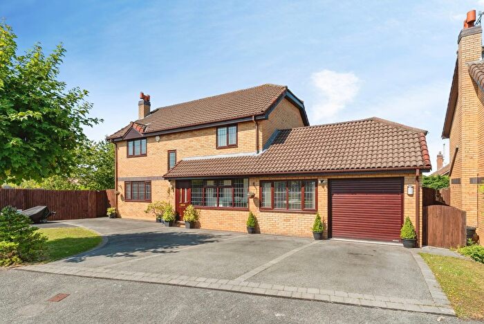 4 Bedroom Detached House For Sale In The Elms, Hawarden, Clwyd, CH5