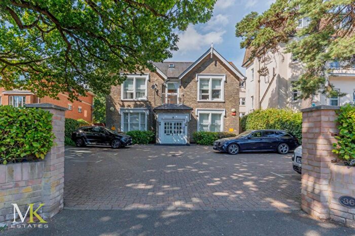 2 Bedroom Flat For Sale In Christchurch Road, Bramley House, BH1