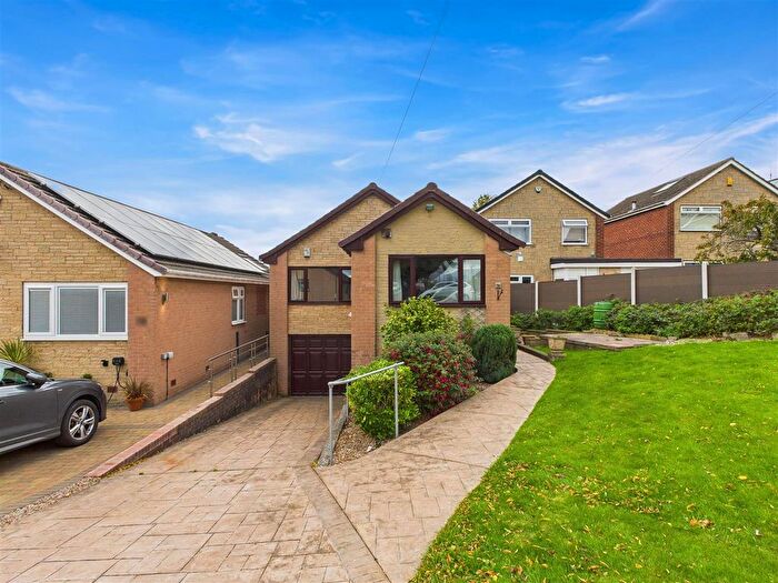 3 Bedroom Detached Bungalow For Sale In Shakespeare Crescent, Dronfield, S18