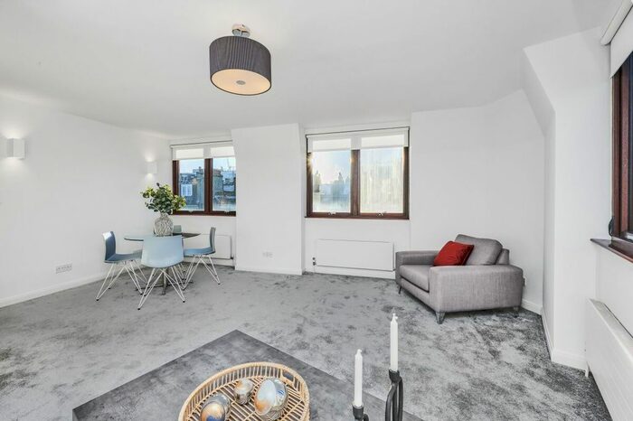 1 Bedroom Flat To Rent In Bulstrode Street, London, W1U