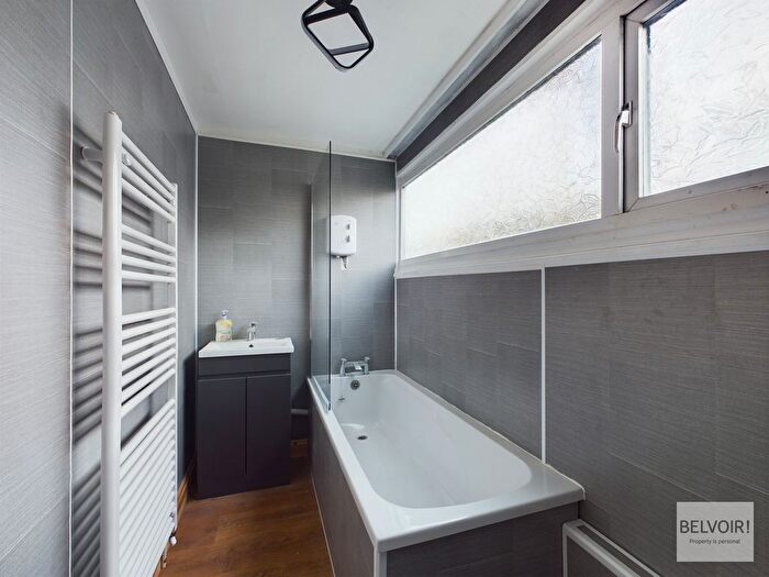 3 Bedroom End Of Terrace House For Sale In Beldon Place, Sheffield, S2