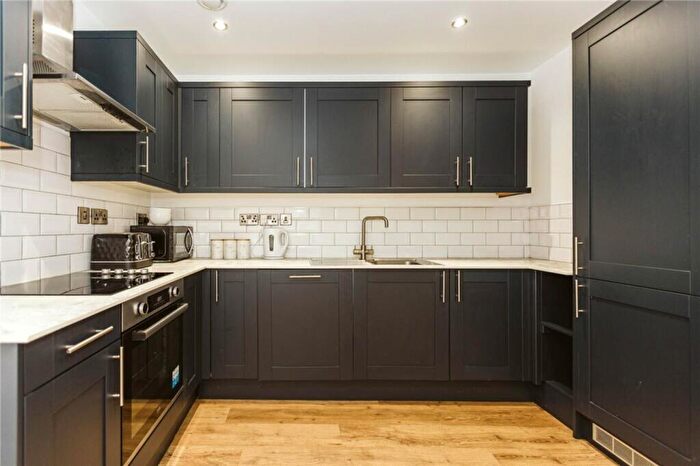 4 Bedroom Flat To Rent In Westbourne Grove, Bristol, BS3