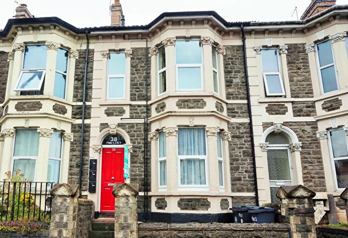 1 Bedroom Flat For Sale In Clouds Hill Road, Bristol, BS5