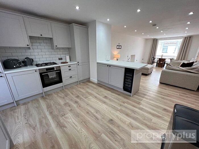 3 Bedroom Semi-detached House For Sale In Penmain Street, Porth, Rhondda Cynon Taff, CF39