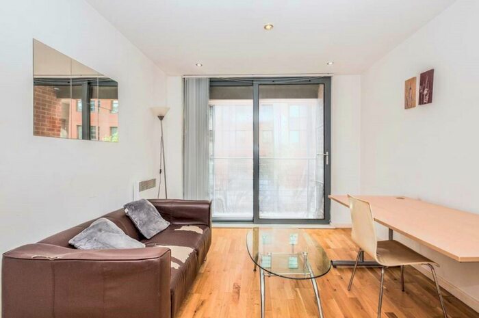 1 Bedroom Terraced House To Rent In Railton Road, London, SW9