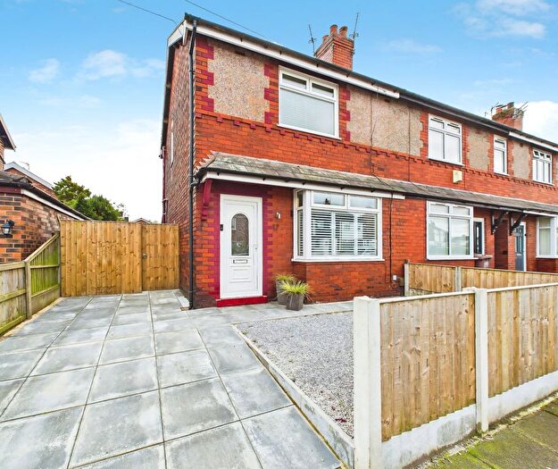 2 Bedroom Semi Detached House For Sale In Ilfracombe Road, Sutton Leach, St Helens, WA9