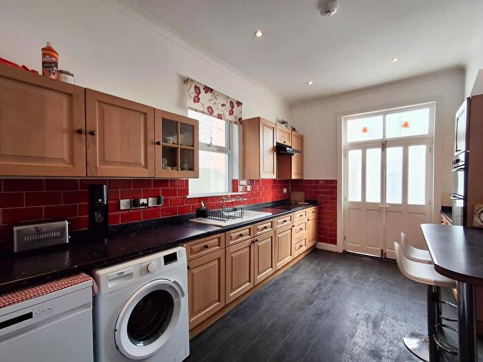 3 Bedroom House To Rent In Copnor Road, Portsmouth, PO3