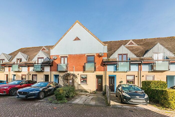 2 Bedroom Terraced House To Rent In Jackman Close, Abingdon, OX14