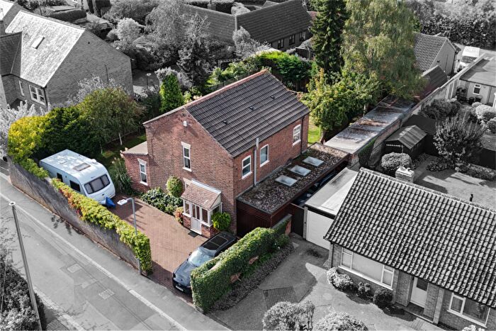 3 Bedroom Detached House For Sale In Grove Avenue, Beeston, NG9