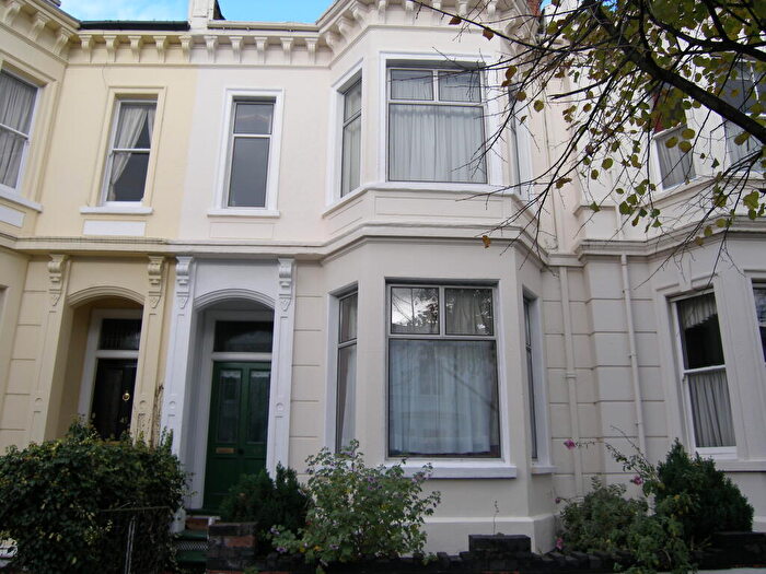 8 Bedroom Terraced House To Rent In Clarendon Avenue, Leamington Spa, CV32