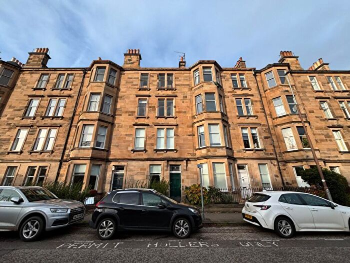 4 Bedroom Flat To Rent In Strathearn Road, Edinburgh, EH9