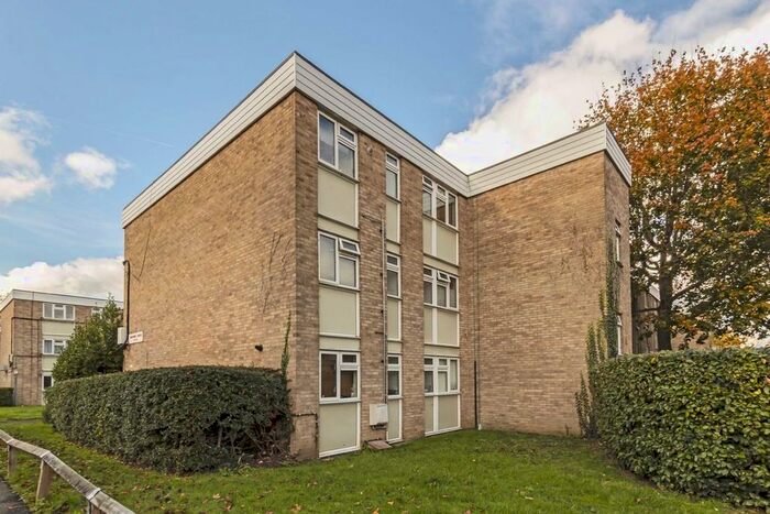 1 Bedroom Flat To Rent In Townshend Terrace, Richmond, TW9