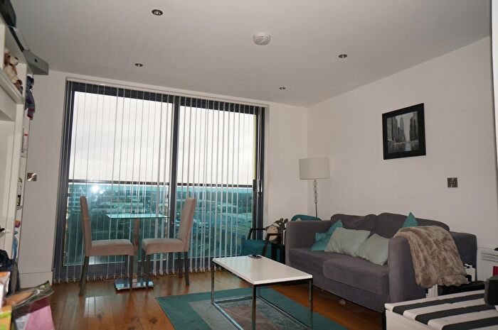 Studio To Rent In Trident House, Station Road, Middlesex, UB3