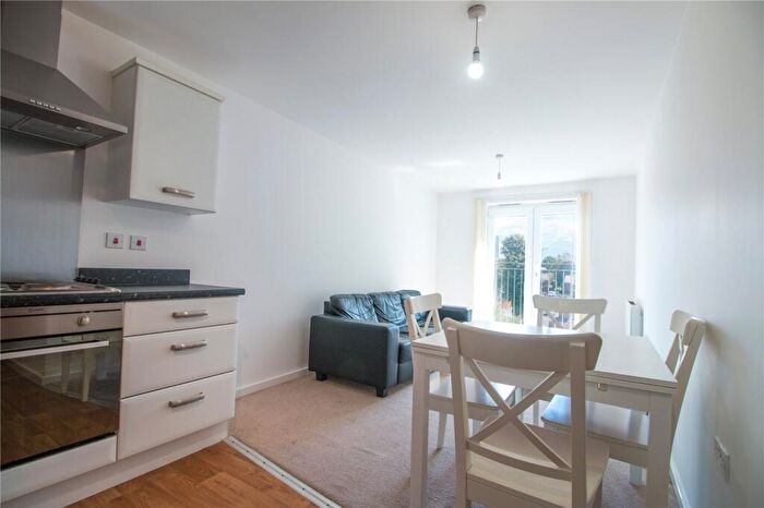 2 Bedroom Flat To Rent In Brindley House, Elmira Way, Salford, Salford Quays, Manchester, M5