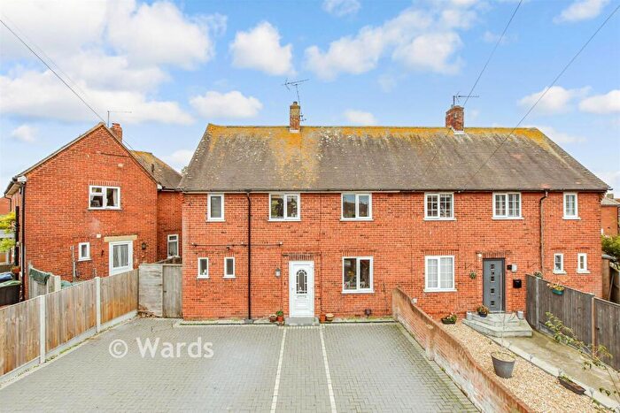 3 Bedroom Semi Detached House For Sale In Fulham Avenue, Margate, Kent, CT9