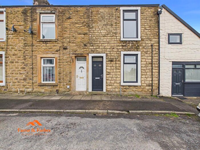 1 Bedroom Flat To Rent In Bridge Street, Great Harwood, Blackburn, BB6