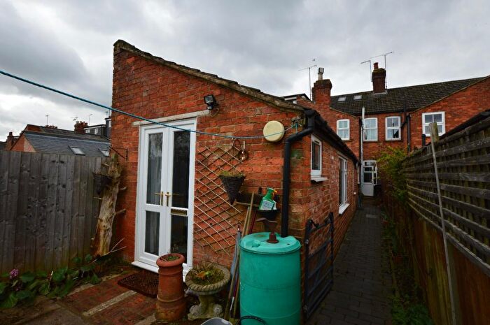 1 Bedroom Semi-Detached Bungalow To Rent In Midland Road, Olney, MK46