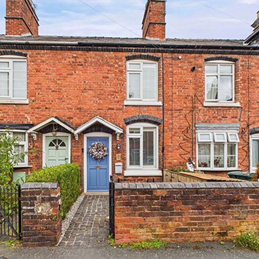 3 Bedroom Terraced House For Sale In Shrewsbury Fields, Shifnal, Shropshire., TF11