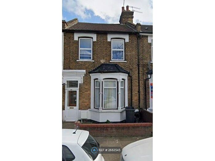 4 Bedroom Terraced House To Rent In Trulock Road, London, N17