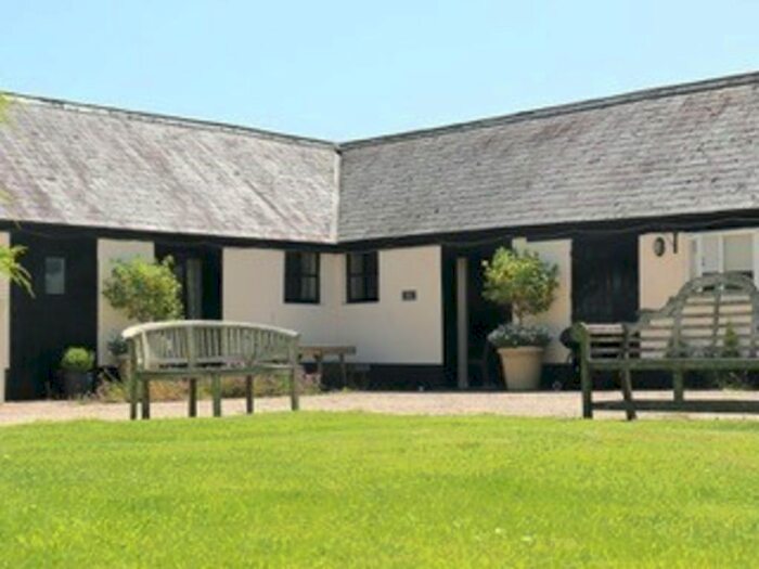 2 Bedroom Barn Conversion To Rent In Sedgehill, Shaftesbury, SP7