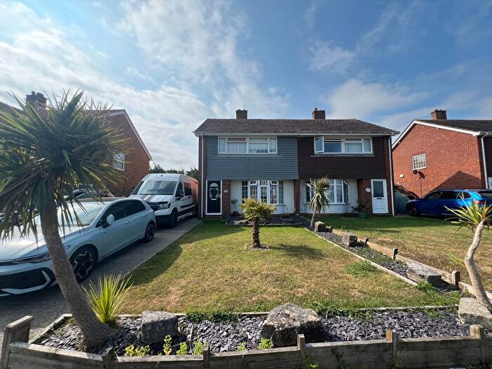 3 Bedroom Semi-Detached House To Rent In Anderida Road, Eastbourne, BN22