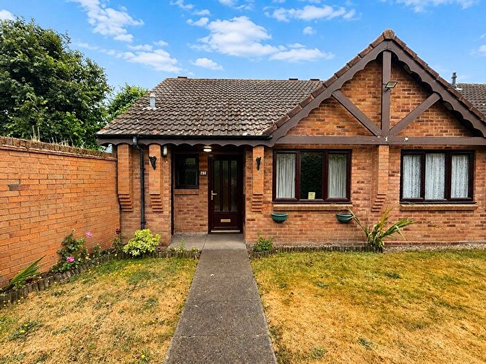 1 Bedroom Terraced Bungalow For Sale In Westland Gardens, Stourbridge, West Midlands, DY8