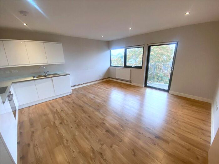 1 Bedroom Flat To Rent In Queen Street, Wellingborough, Northamptonshire, NN8