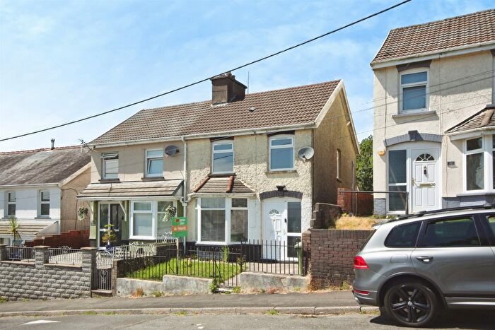 3 Bedroom Semi-Detached House For Sale In Fern Street, Gilfach Goch, Porth, CF39