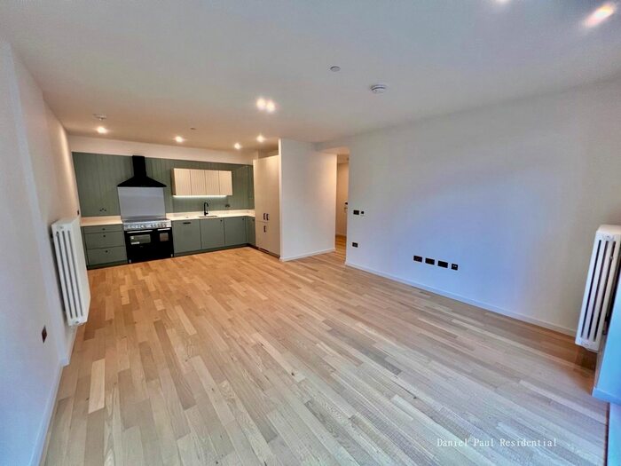 2 Bedroom Flat To Rent In Westbury Yard, Brentford, TW8