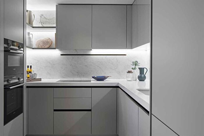 1 Bedroom Flat To Rent In Westmont Apartments, Fountain Park Way, W12