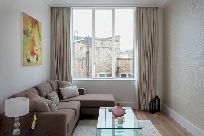 2 Bedroom Flat To Rent In Kingsway, London, WC2B