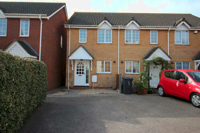 2 Bedroom Semi-Detached House To Rent In Honeysuckle Close, Biggleswade, SG18