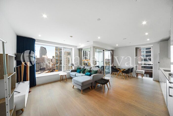 2 Bedroom Apartment To Rent In Hurlock Heights, Elephant Park, Elephant & Castle, SE17