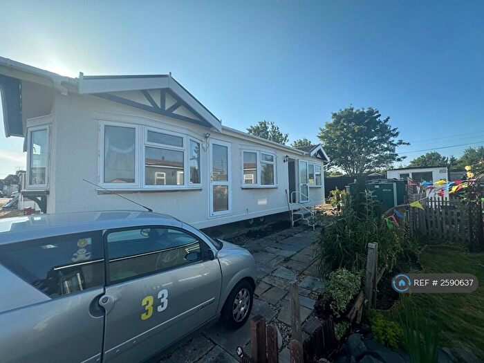 2 Bedroom Mobile Home To Rent In Porton Road, Amesbury, Salisbury, SP4