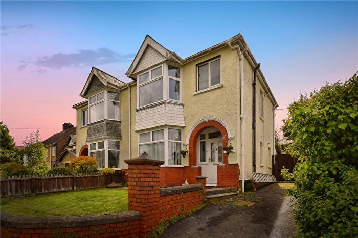 3 Bedroom Semi-Detached House For Sale In Pontamman Road, Ammanford, Carmarthenshire, SA18