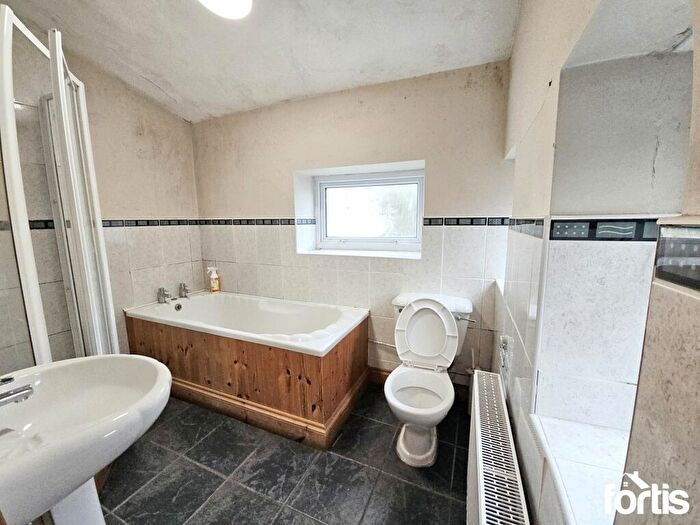 3 Bedroom Terraced House For Sale In Aldsworth Road, Cardiff, CF5