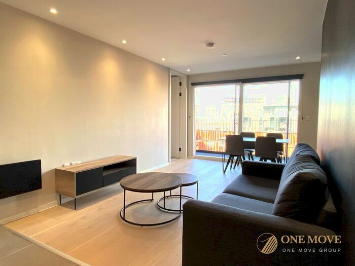 2 Bedroom Flat To Rent In Spinners Way, Manchester, M15