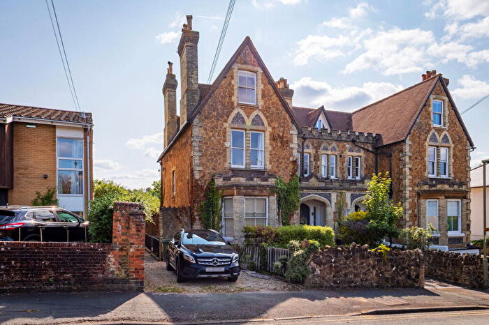 2 Bedroom Apartment For Sale In Sydney Road, Guildford, GU1