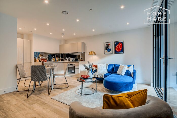 1 Bedroom Flat To Rent In Fairfield Avenue, Staines TW18