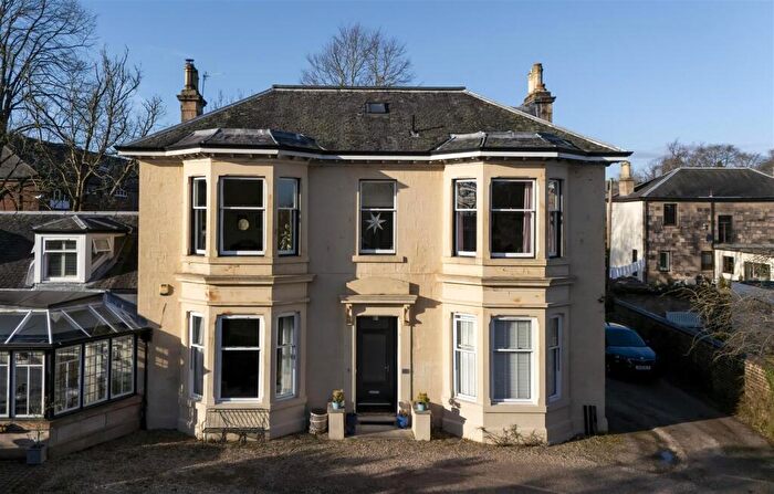 2 Bedroom Flat For Sale In Beech Road, Lenzie, G66