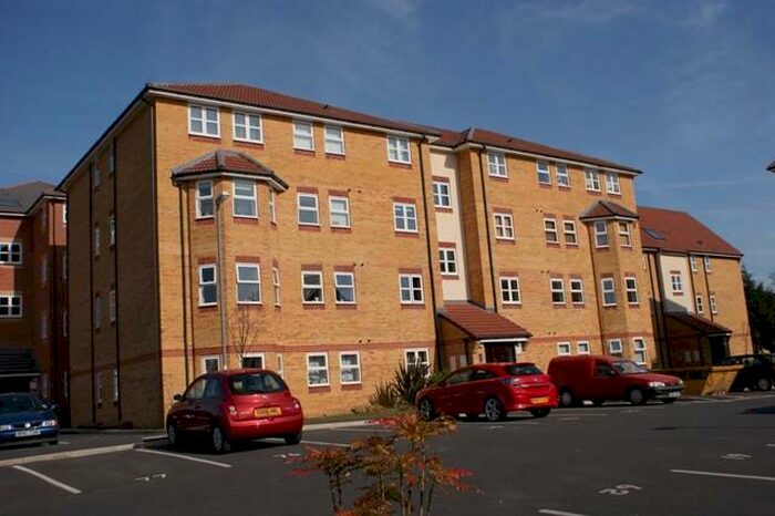 2 Bedroom Apartment To Rent In Lentworth Court, Aigburth, Liverpool, L17