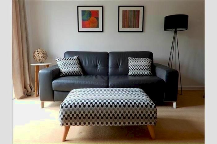 2 Bedroom Flat To Rent In Roma House, Vellacott Close, Lloyd George Avenue, CF10