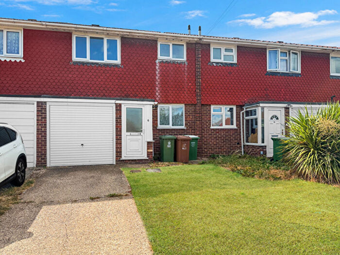 3 Bedroom Terraced House To Rent In Arran Close, Erith, DA8