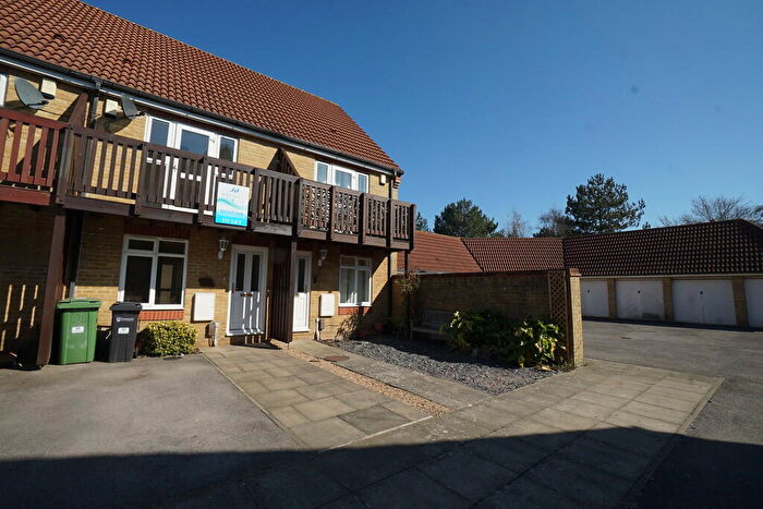 2 Bedroom Terraced House To Rent In Tintagel Way, Port Solent, PO6