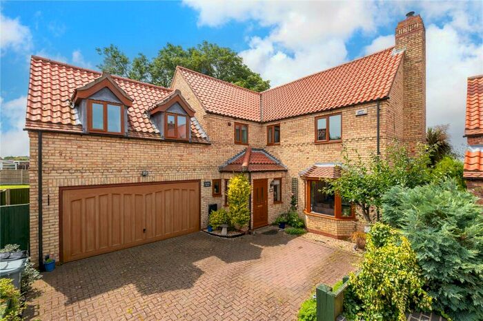 5 Bedroom Detached House For Sale In Kings Hill, Caythorpe, Grantham, Lincolnshire, NG32