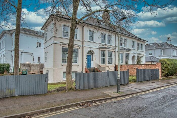 1 Bedroom Flat To Rent In Western Road, Cheltenham, GL50